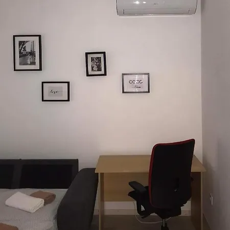Anita Apartmanhaz Hajduszoboszlo Exterior photo