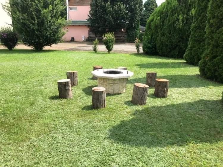 Anita Apartmanhaz דירה *